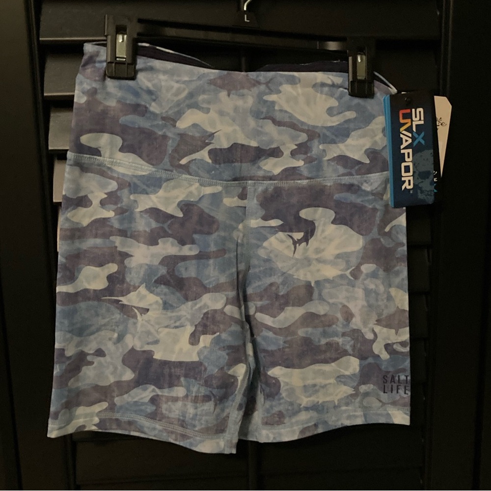 Salt Life UVAPOR Performance shorts